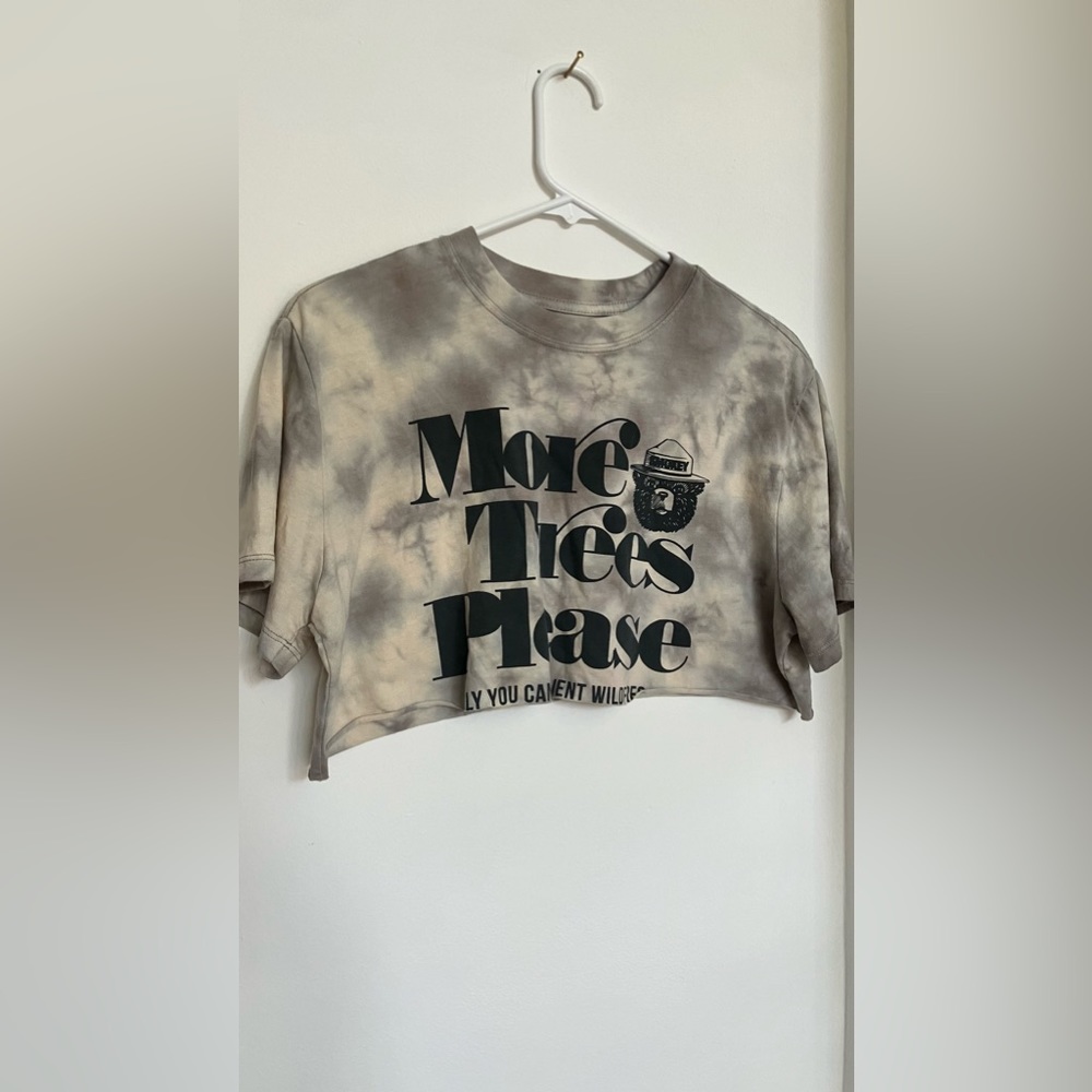 Smokey the bear L crop top